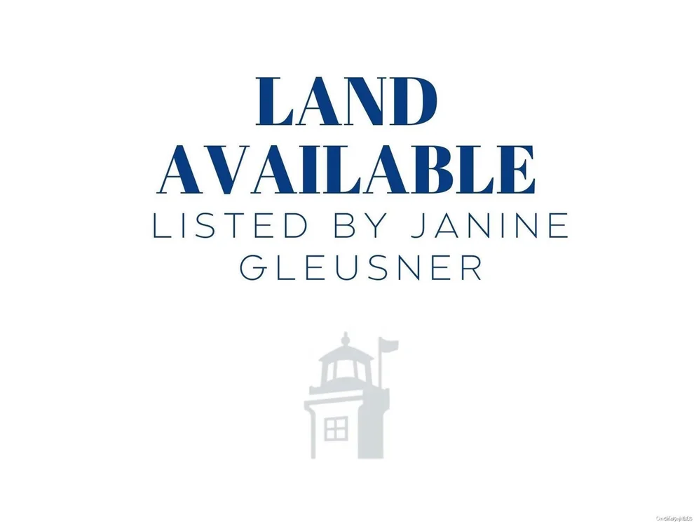 Unit for sale at 2 Folly Field Court, Huntington, NY 11724