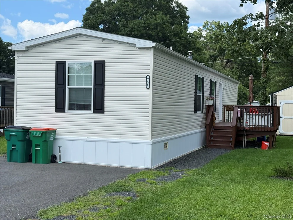 Unit for sale at 755 Tarrytown Lane, Montgomery, NY 12586