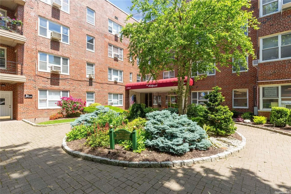 Unit for sale at 75 S Middle Neck Road, North Hempstead, NY 11021