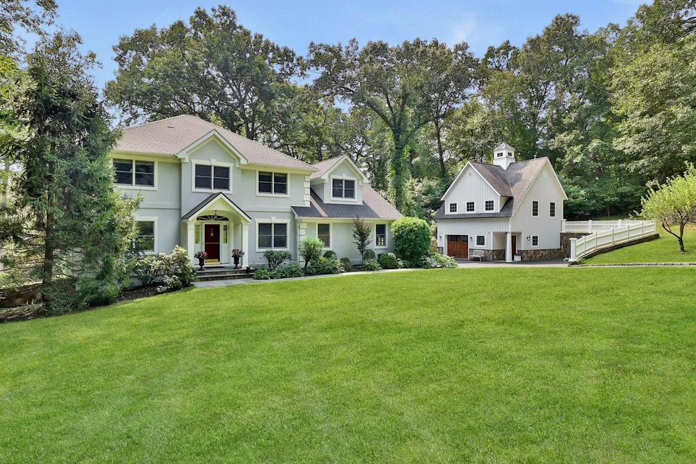Unit for sale at 19 Cameo Court, Carmel, NY 10512