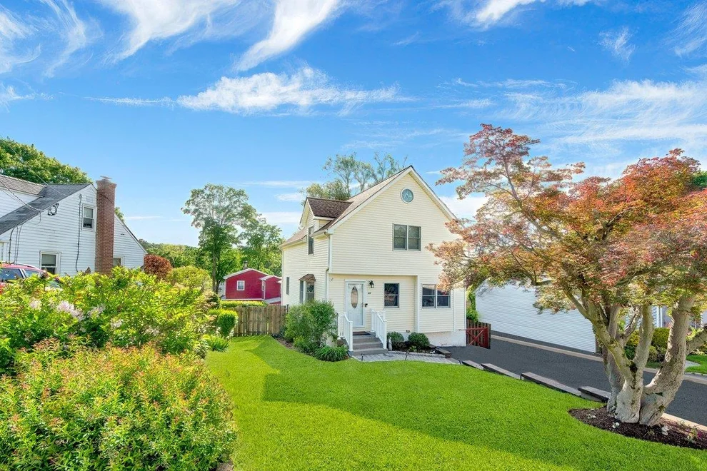Unit for sale at 22 Livingston Avenue, Mount Pleasant, NY 10595