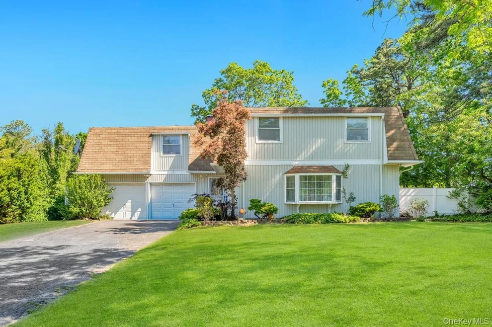 Unit for sale at 3 Sugar Pine Circle, Brookhaven, NY 11763