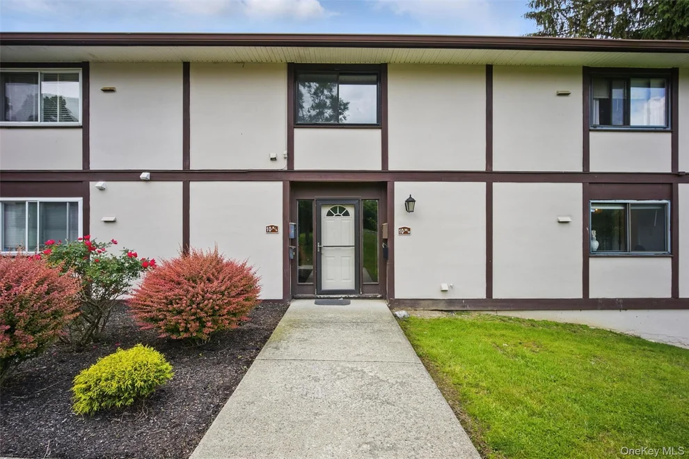 Unit for sale at 10 Millholland Drive, Fishkill, NY 12524