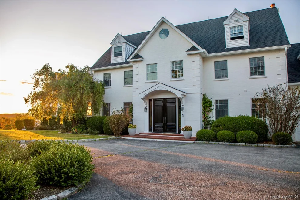 Unit for sale at 20 Orchard Hill Drive, Washington, NY 12545
