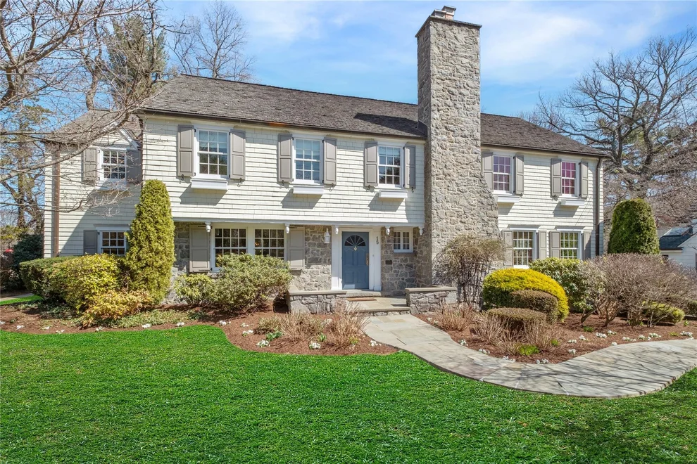 Unit for sale at 15 Glen Eagles Drive, Mamaroneck, NY 10538