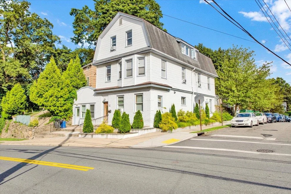 Unit for sale at 308 5th Avenue, New Rochelle, NY 10801
