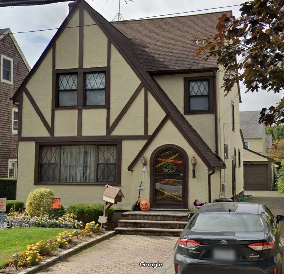 Unit for sale at 337 Wellington Road, North Hempstead, NY 11501