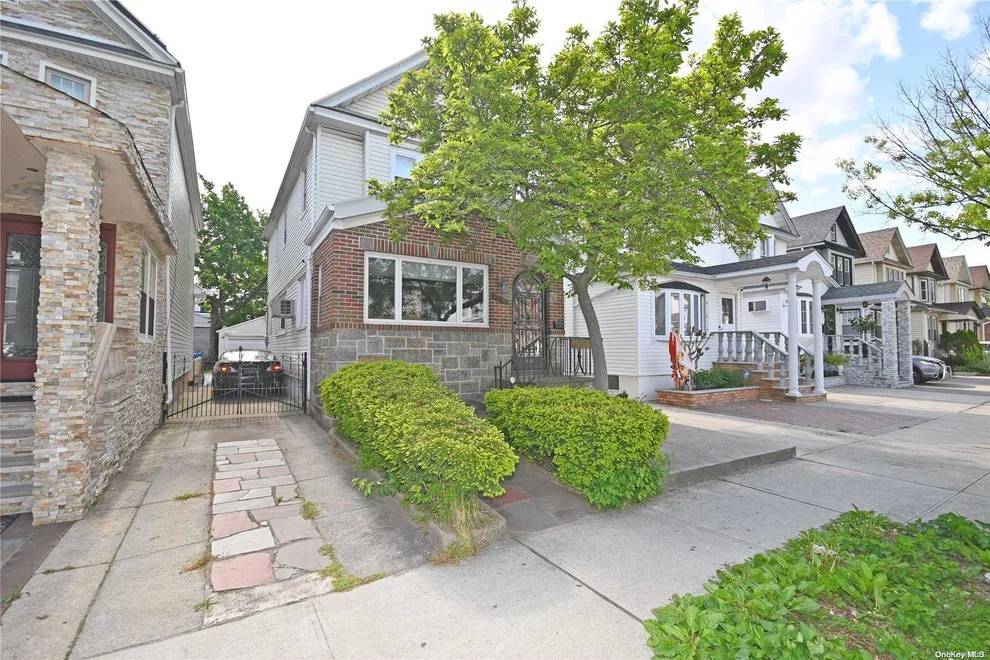 Unit for sale at 104-56 110th Street, South Richmond Hill, NY 11419