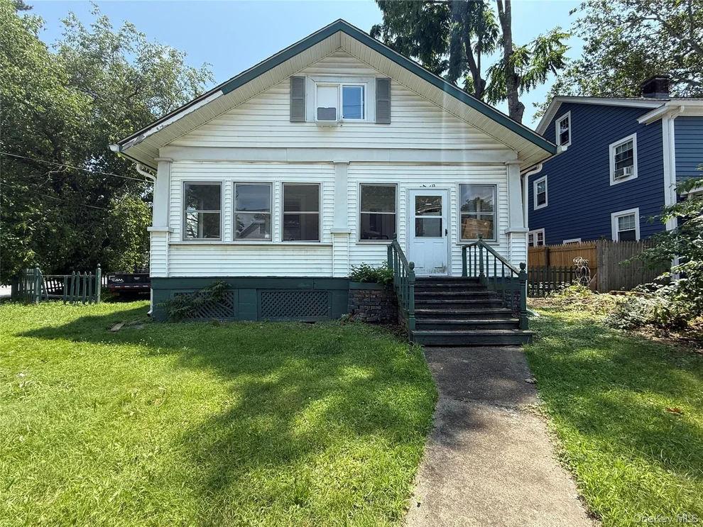 Unit for sale at 115 Innis Avenue, Poughkeepsie (Town), NY 12601