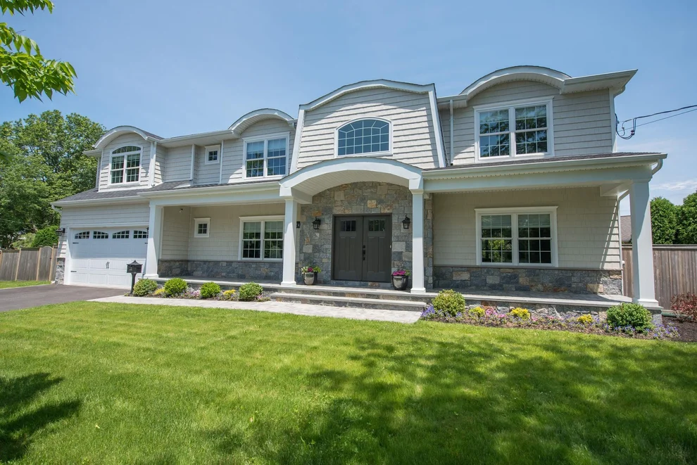 Unit for sale at 53 Calvin Avenue, Oyster Bay, NY 11791