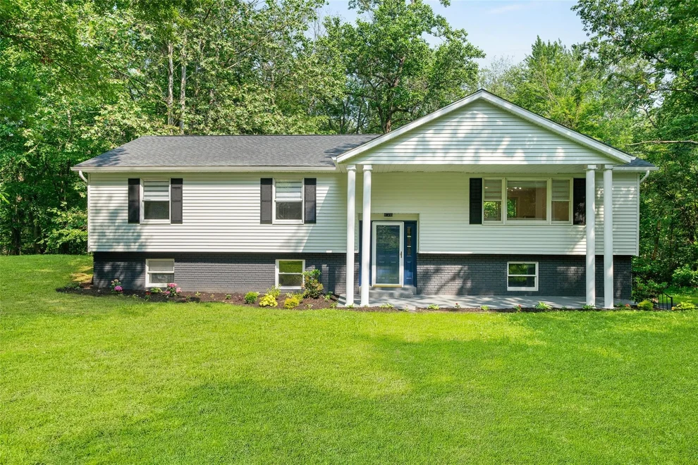 Unit for sale at 17 Dogwood Knolls, Lloyd, NY 12528