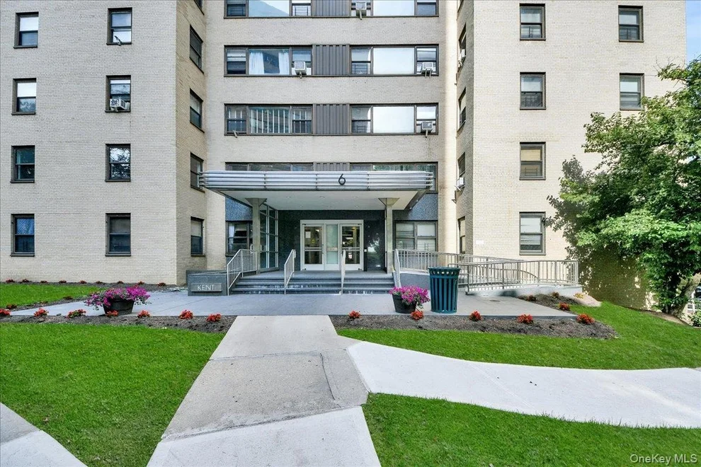 Unit for sale at 6 Fordham Hill Oval, New York, NY 10468