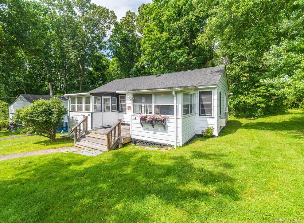Unit for sale at 7 Brodie Road, Beekman, NY 12533