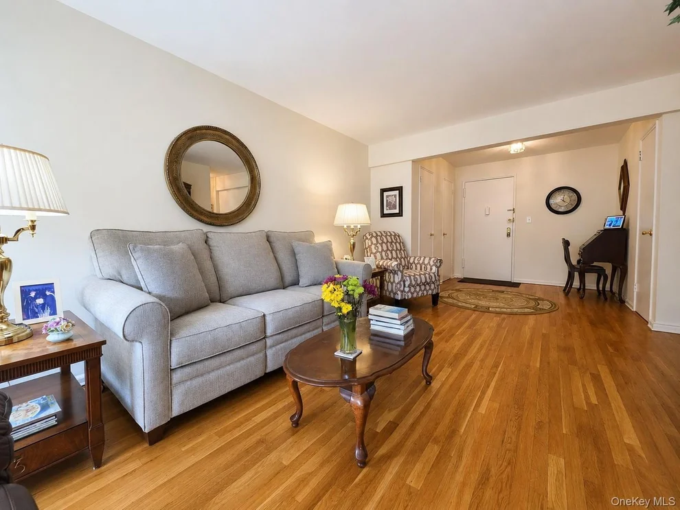 Unit for sale at 76 Dehaven Drive Dehaven, Yonkers, NY 10703