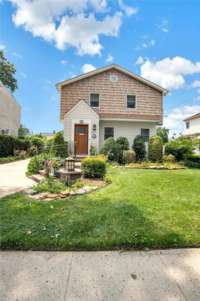 Unit for sale at 47 Emmett Street, New Hyde Park, NY 11040