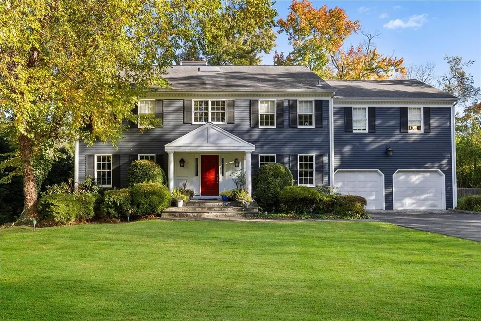 Unit for sale at 10 Packard Court, Rye City, NY 10580