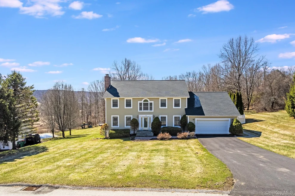 Unit for sale at 104 Stowe Drive, Beekman, NY 12570