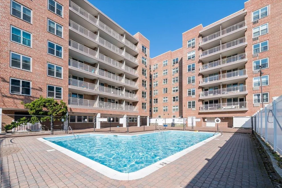 Unit for sale at 410 E Broadway, Long Beach, NY 11561