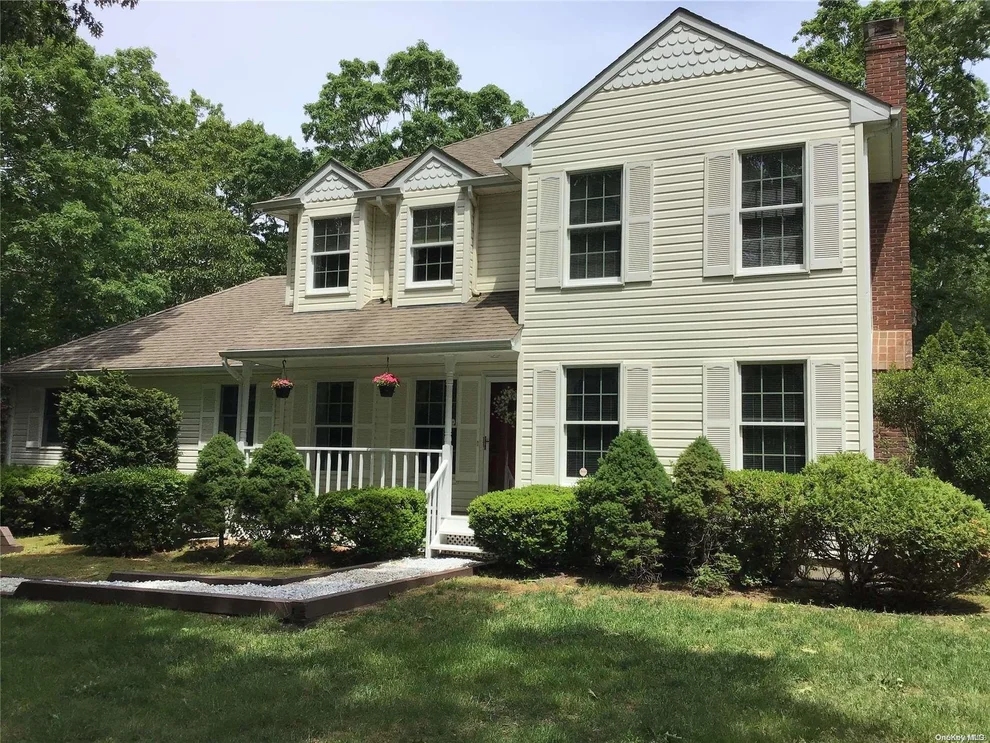 Unit for sale at 78 Soundbreeze Trail, Riverhead, NY 11792