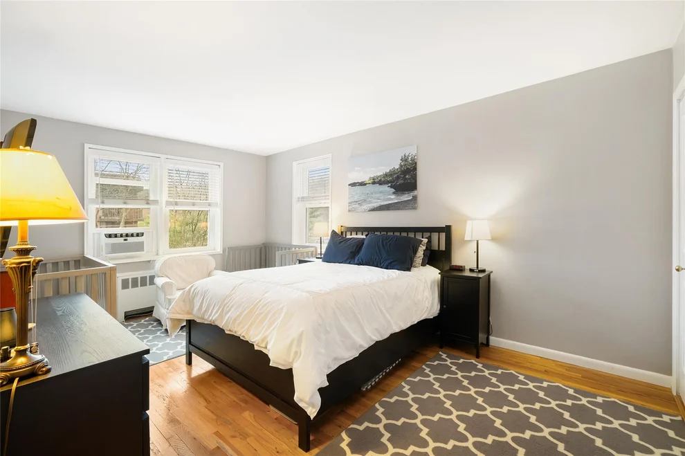 Unit for sale at 30 E Hartsdale Avenue, Greenburgh, NY 10530