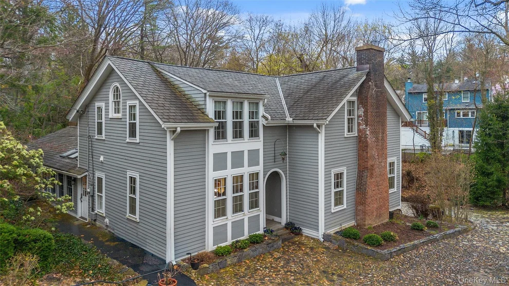 Unit for sale at 14 Barney Park, Greenburgh, NY 10533