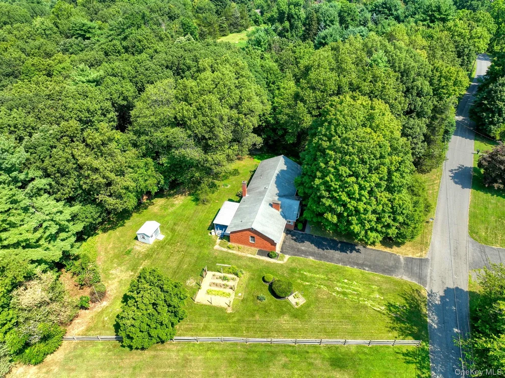 Unit for sale at 146 Schultz Lane, Esopus, NY 12401