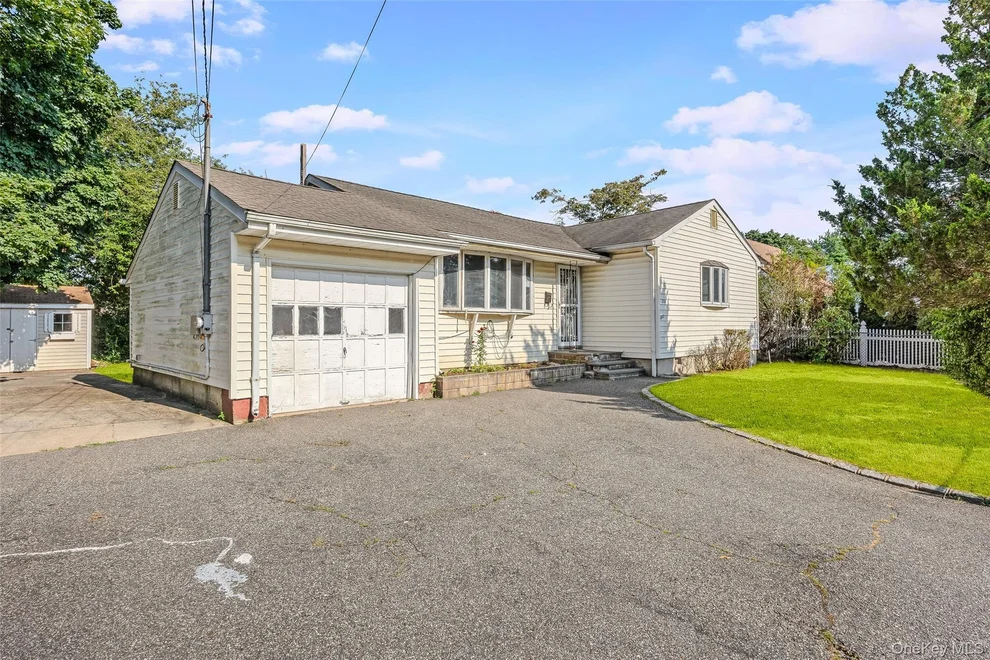 Unit for sale at 201 Hilltop Drive, Islip, NY 11717