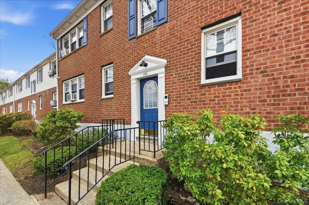Unit for sale at 126 Underhill Avenue, Harrison, NY 10604