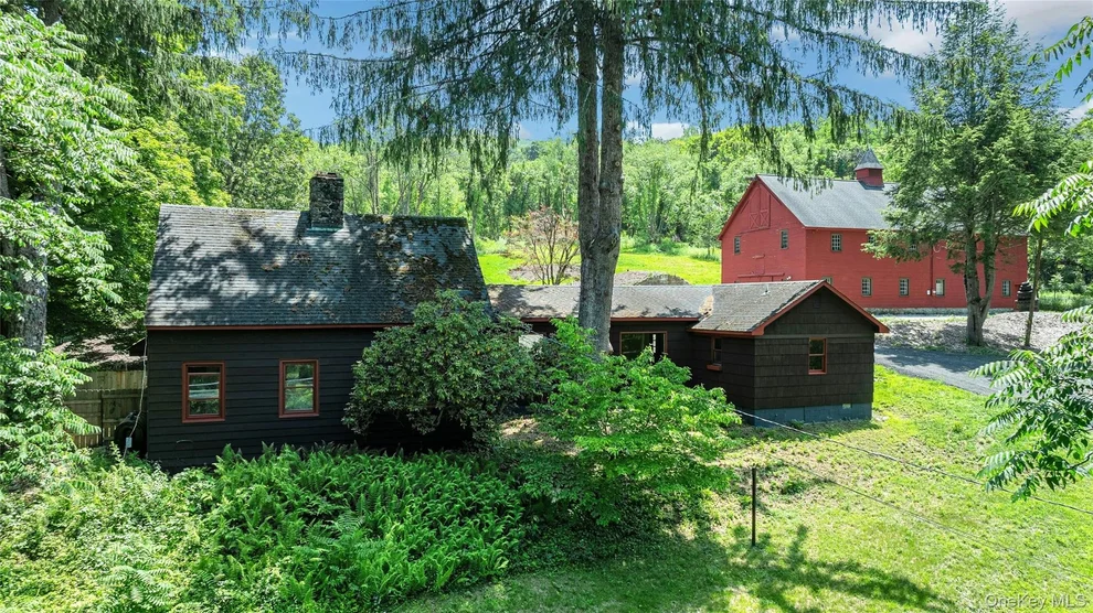 Unit for sale at 490 Peekskill Hollow Road, Putnam Valley, NY 10579
