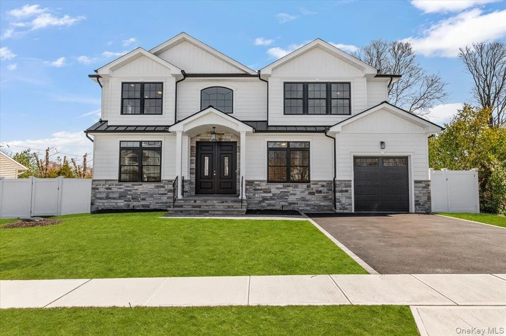 Unit for sale at 32 Sherman Road, Oyster Bay, NY 11804