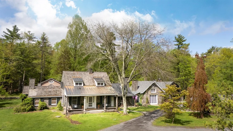 Unit for sale at 18 Striebel Road, Woodstock, NY 12498