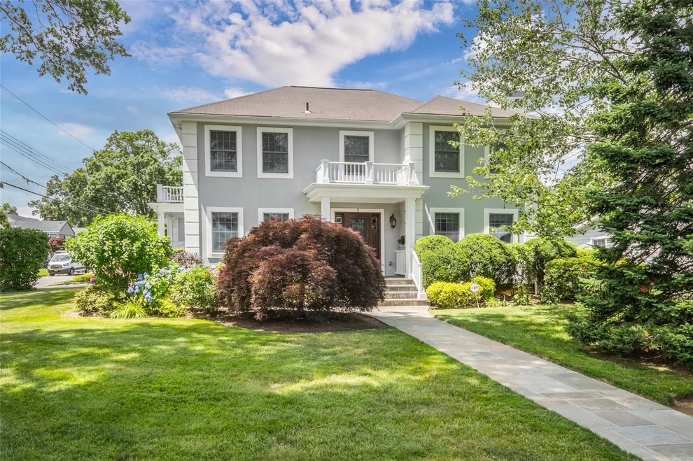 Unit for sale at 3 Jewell Place, Eastchester, NY 10583