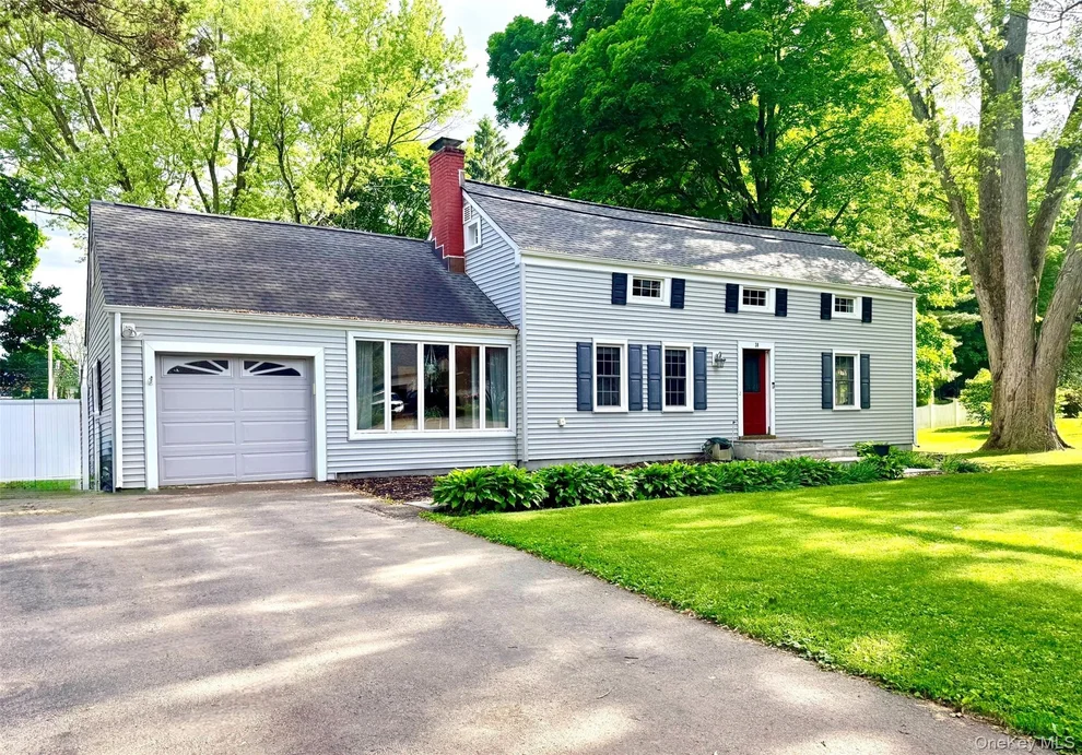 Unit for sale at 30 Orchard Park, Poughkeepsie, NY 12603