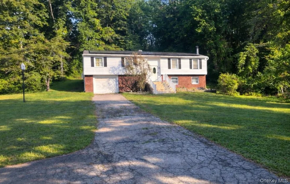Unit for sale at 88 W Pine Road, Hyde Park, NY 12580