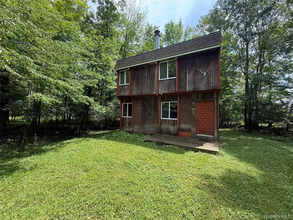 Unit for sale at 9 Lake Drive, Rockland, NY 12768