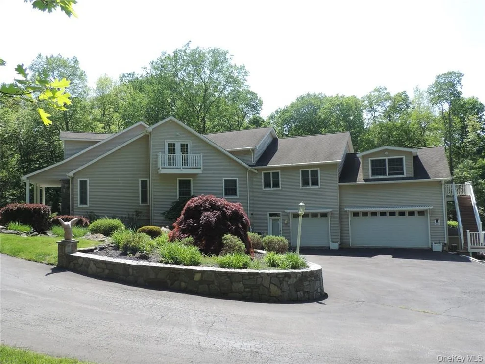 Unit for sale at 49 Woodcrest Drive, East Fishkill, NY 12533