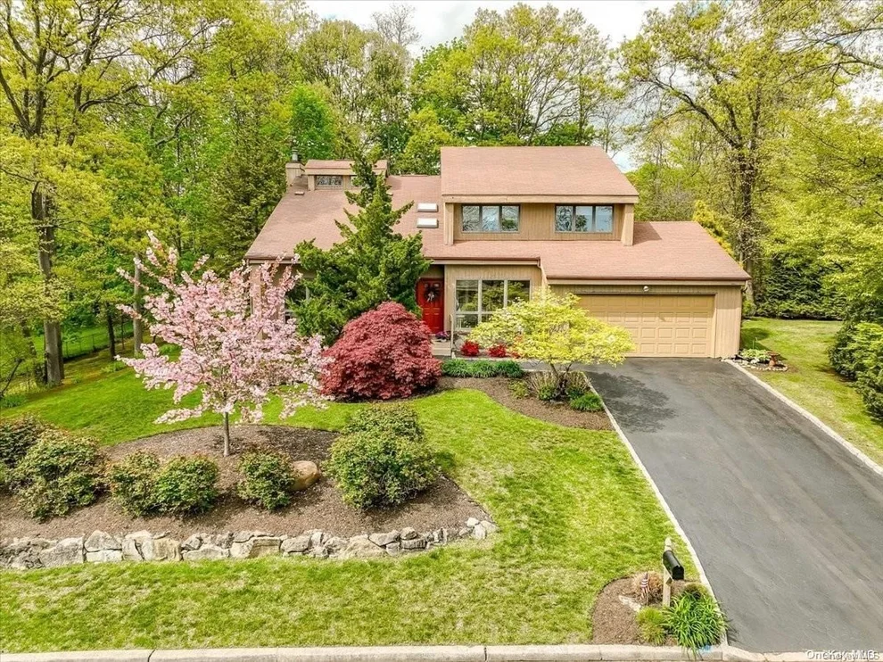 Unit for sale at 7 John Way, Smithtown, NY 11749