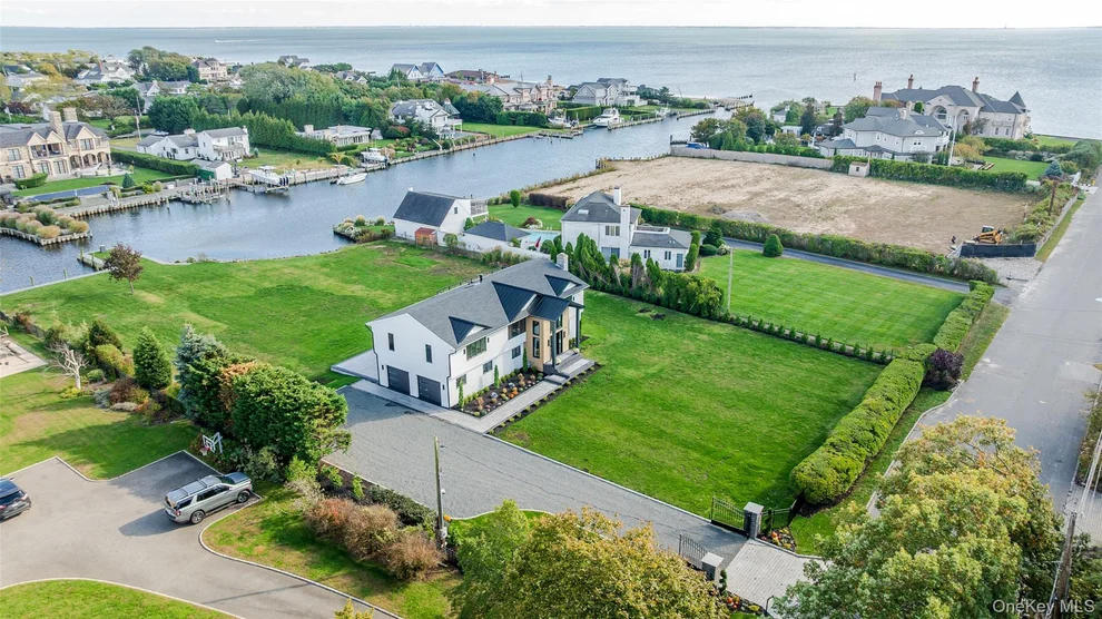 Unit for sale at 147 W Bayberry Road, Islip, NY 11751
