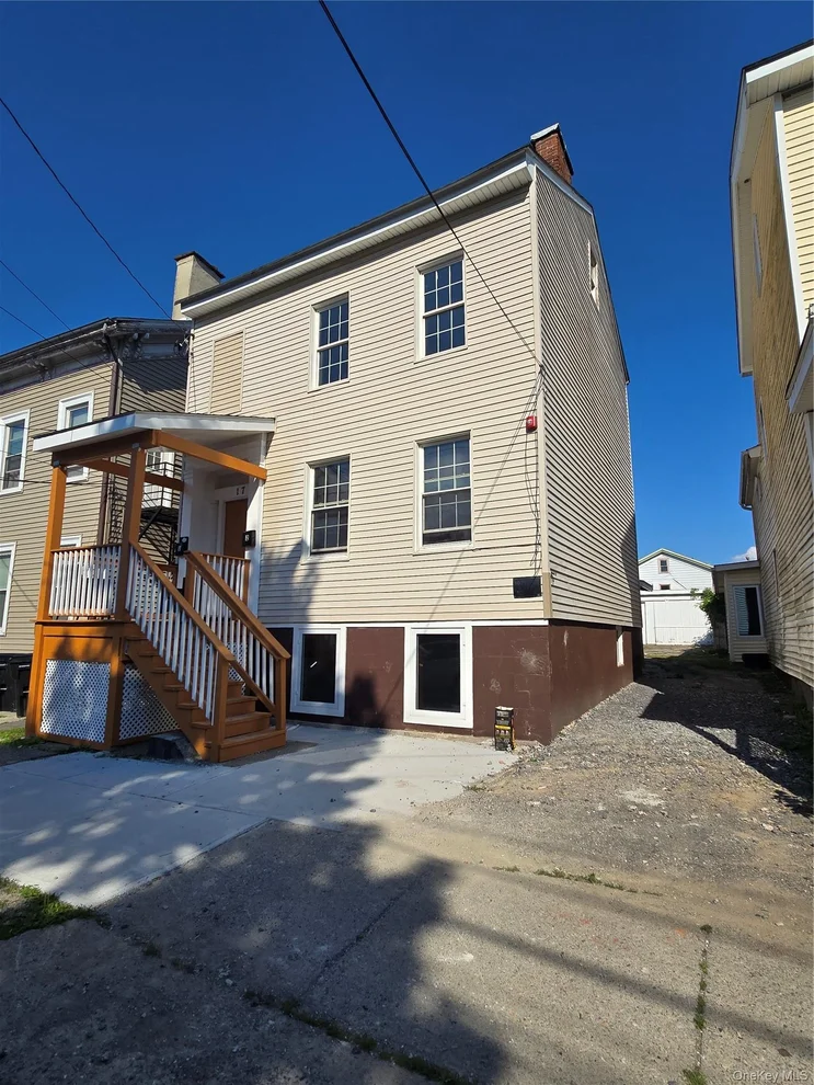 Unit for sale at 17 Conklin Street, Poughkeepsie, NY 12601