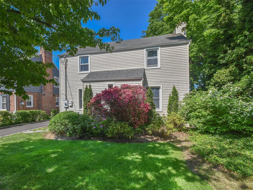 Unit for sale at 45 Locust Place, North Hempstead, NY 11030