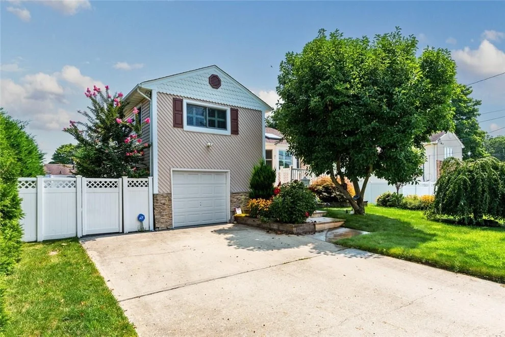 Unit for sale at 91 W 16th Street, Babylon, NY 11729