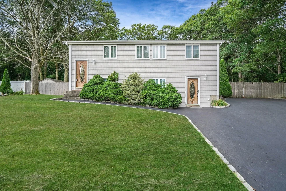 Unit for sale at 62 Fireside Lane, Brookhaven, NY 11733