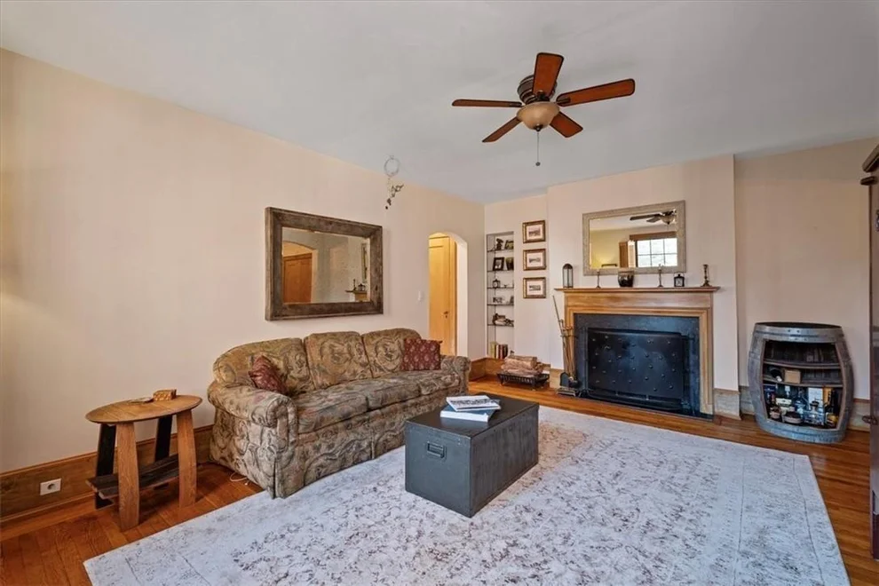 Unit for sale at 808 Bronx River Road, Yonkers, NY 10708