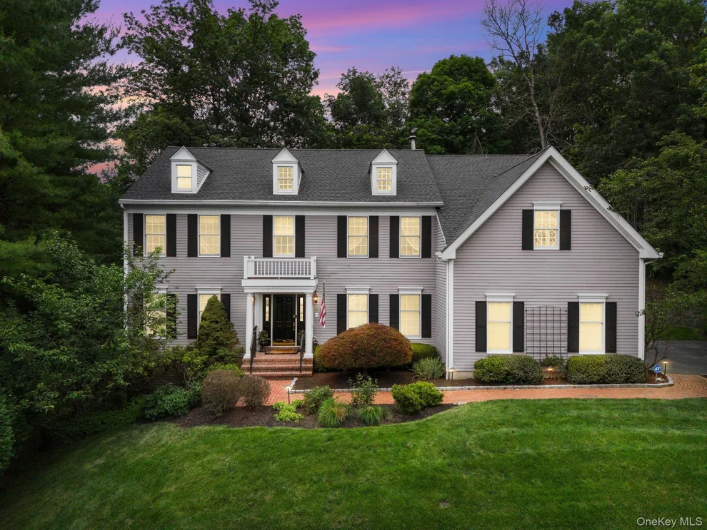 Unit for sale at 3 Hyatt Lane, Somers, NY 10589