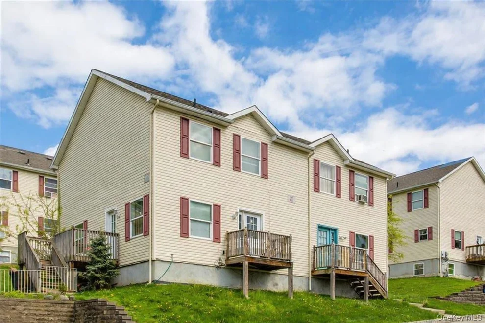 Unit for sale at 1 Milla Lane, Ramapo, NY 10977