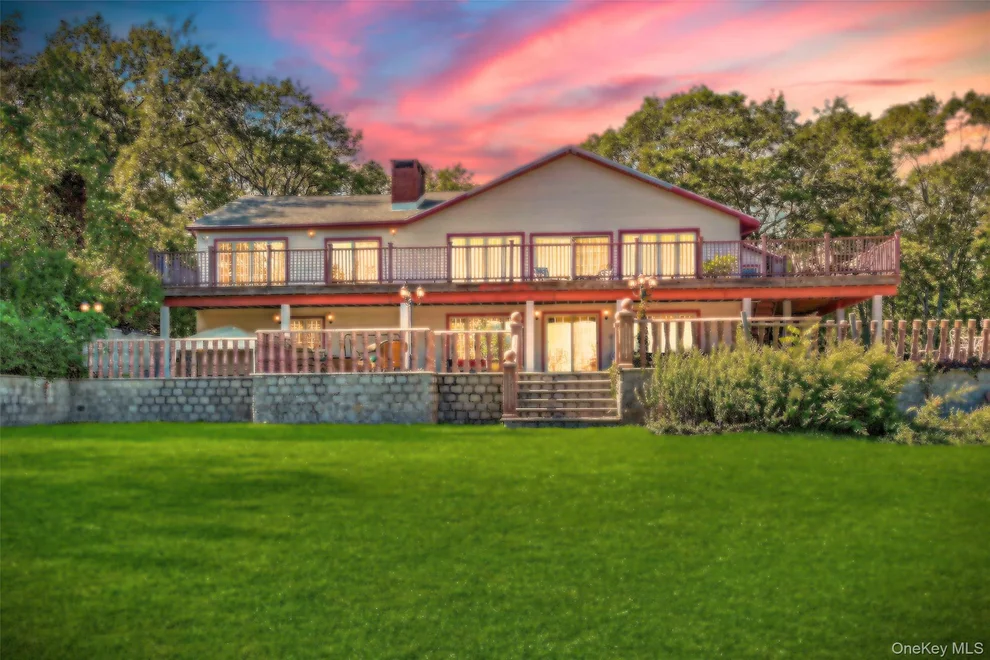 Unit for sale at 15 Curran Drive, Greenville, NY 12771