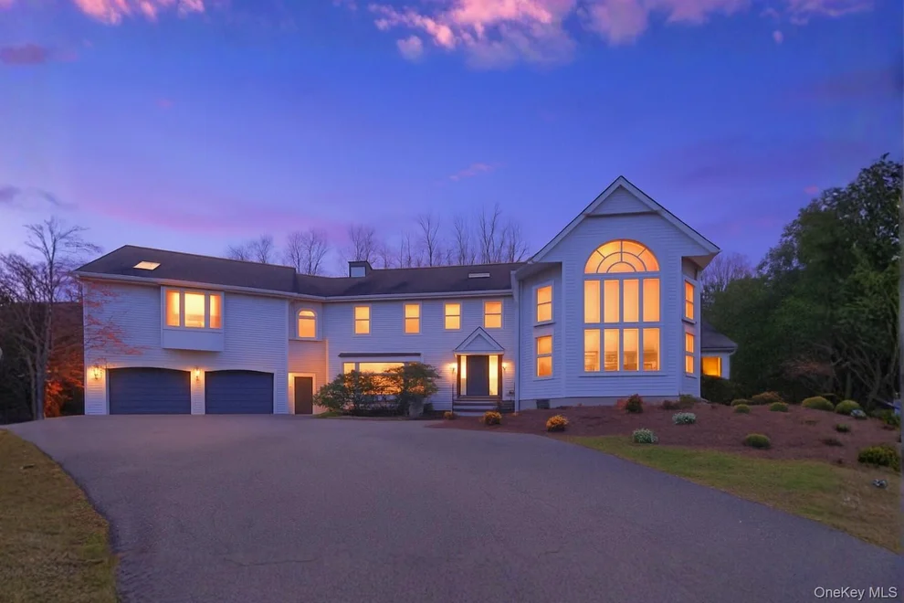 Unit for sale at 7 Dickson Lane, Bedford, NY 10549