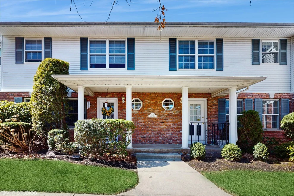 Unit for sale at 33 Jamie Court, Ramapo, NY 10901