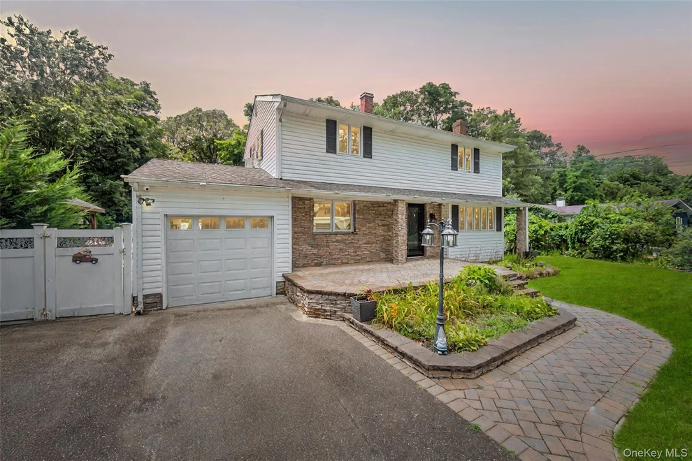 Unit for sale at 8 Brenner Road, Brookhaven, NY 11727