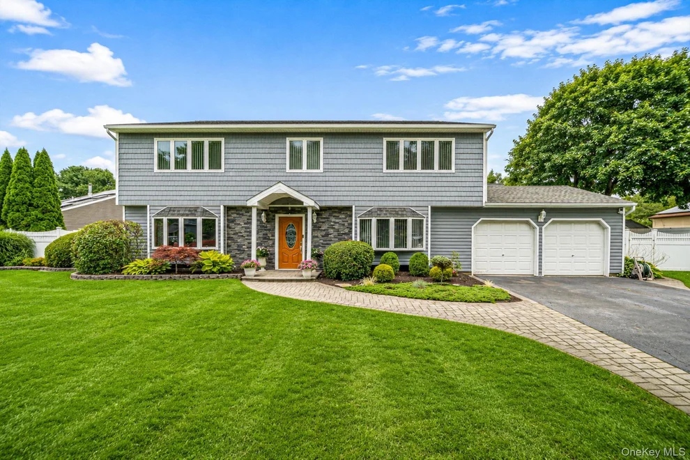 Unit for sale at 4 Loma Street, Brookhaven, NY 11763